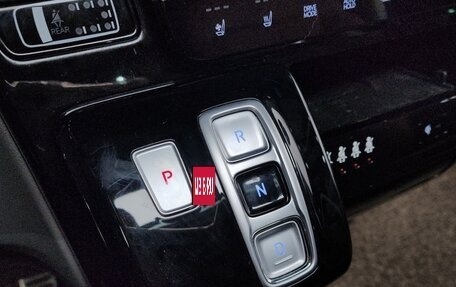 Hyundai Staria, 2024 год, 4 400 009 рублей, 14 фотография