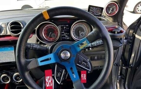 Suzuki Swift V, 2023 год, 1 290 000 рублей, 9 фотография