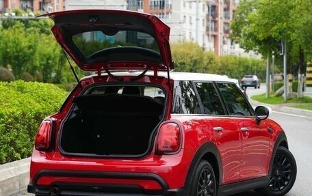 MINI Hatch, 2022 год, 1 940 000 рублей, 8 фотография