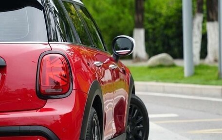 MINI Hatch, 2022 год, 1 940 000 рублей, 6 фотография