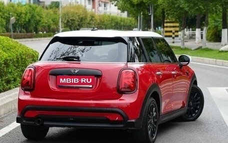 MINI Hatch, 2022 год, 1 940 000 рублей, 5 фотография