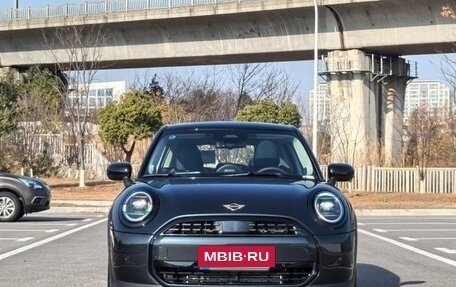 MINI Hatch, 2025 год, 3 800 000 рублей, 2 фотография