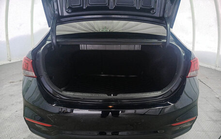 Hyundai Solaris II рестайлинг, 2018 год, 1 170 000 рублей, 10 фотография