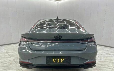 Hyundai Elantra, 2022 год, 1 550 000 рублей, 6 фотография