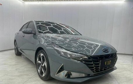 Hyundai Elantra, 2022 год, 1 550 000 рублей, 2 фотография