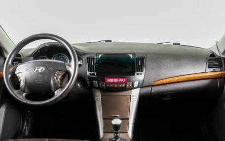 Hyundai Sonata VI, 2010 год, 759 000 рублей, 14 фотография