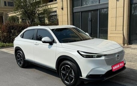 Honda Vezel, 2023 год, 2 050 000 рублей, 2 фотография