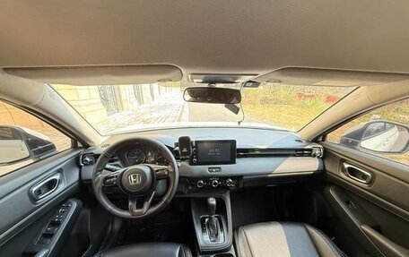 Honda Vezel, 2023 год, 2 050 000 рублей, 5 фотография