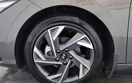 Hyundai Elantra, 2023 год, 1 755 888 рублей, 17 фотография