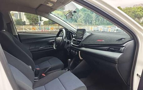 Toyota Yaris XP150 рестайлинг, 2021 год, 12 фотография