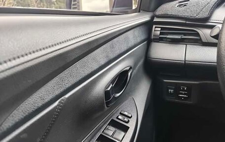 Toyota Yaris XP150 рестайлинг, 2021 год, 16 фотография