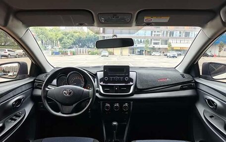 Toyota Yaris XP150 рестайлинг, 2021 год, 17 фотография