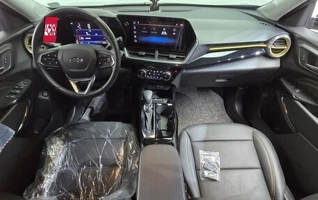 Chevrolet Trax, 2023 год, 2 120 100 рублей, 7 фотография