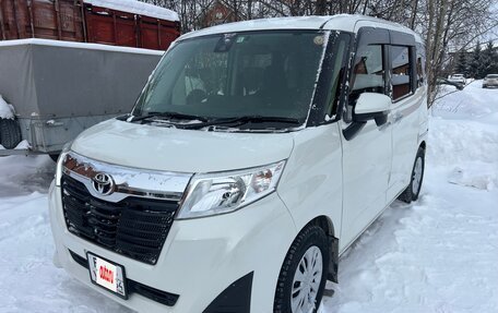 Toyota Roomy I, 2018 год, 995 000 рублей, 3 фотография