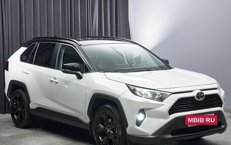 Toyota RAV4, 2021 год, 3 399 000 рублей, 3 фотография