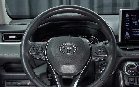 Toyota RAV4, 2021 год, 3 399 000 рублей, 17 фотография