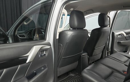 Mitsubishi Pajero Sport III рестайлинг, 2018 год, 3 149 000 рублей, 8 фотография