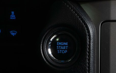 Toyota Land Cruiser Prado 150 рестайлинг 2, 2017 год, 3 777 000 рублей, 23 фотография