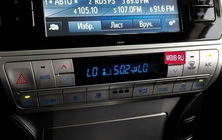 Toyota Land Cruiser Prado 150 рестайлинг 2, 2017 год, 3 777 000 рублей, 20 фотография