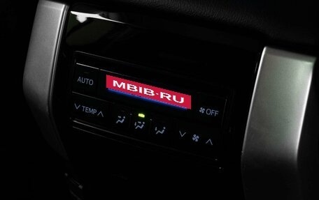 Toyota Land Cruiser Prado 150 рестайлинг 2, 2017 год, 3 777 000 рублей, 21 фотография