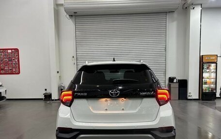 Toyota Yaris XP150 рестайлинг, 2022 год, 1 390 000 рублей, 5 фотография
