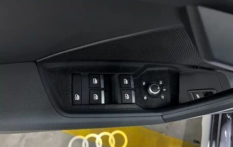 Audi A3, 2023 год, 1 980 000 рублей, 14 фотография