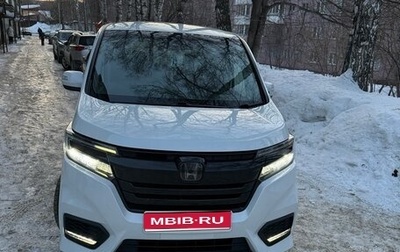 Honda Stepwgn IV, 2018 год, 2 100 000 рублей, 1 фотография