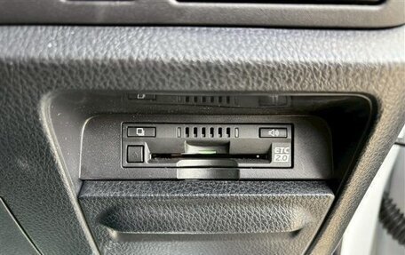 Toyota Voxy III, 2021 год, 1 778 000 рублей, 18 фотография