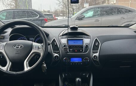 Hyundai ix35 I рестайлинг, 2012 год, 1 300 000 рублей, 8 фотография