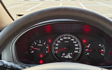 Hyundai H-1 II рестайлинг, 2016 год, 2 250 000 рублей, 15 фотография