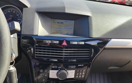 Opel Astra H, 2010 год, 700 000 рублей, 11 фотография