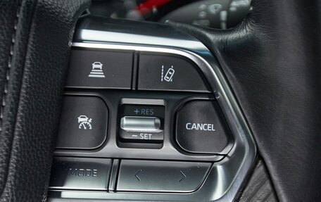 Toyota Land Cruiser, 2022 год, 12 000 000 рублей, 21 фотография