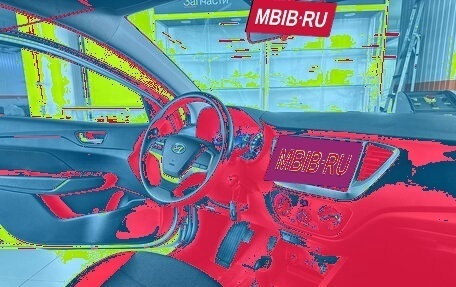 Hyundai Solaris II рестайлинг, 2018 год, 1 320 000 рублей, 11 фотография