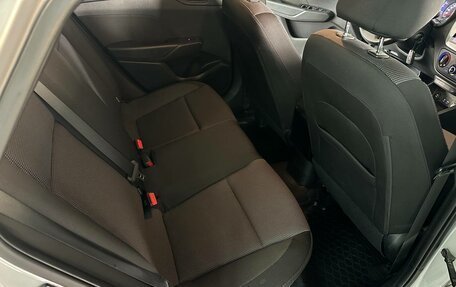 Hyundai Solaris II рестайлинг, 2018 год, 1 320 000 рублей, 14 фотография