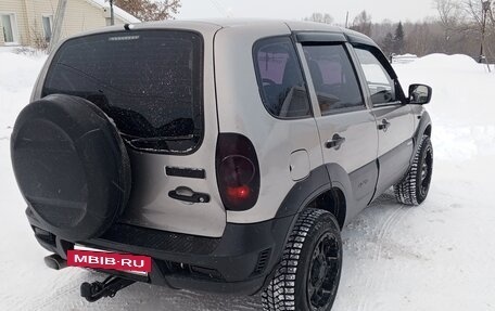 Chevrolet Niva I рестайлинг, 2014 год, 680 000 рублей, 8 фотография