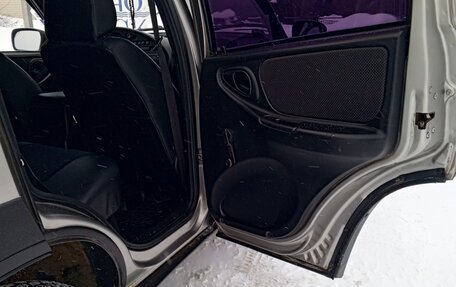 Chevrolet Niva I рестайлинг, 2014 год, 680 000 рублей, 15 фотография