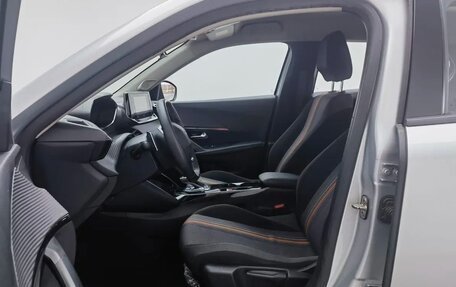 Peugeot 2008 II, 2021 год, 1 460 000 рублей, 13 фотография