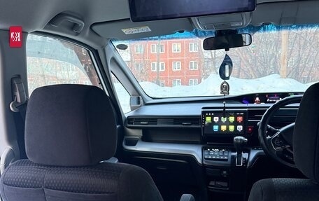 Honda Stepwgn IV, 2018 год, 2 100 000 рублей, 6 фотография