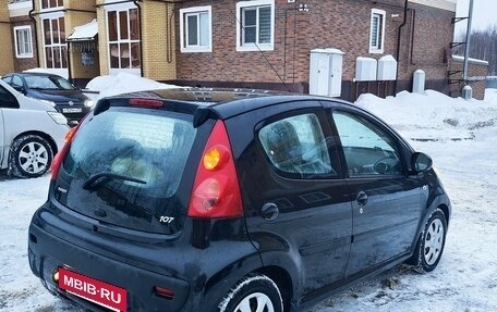 Peugeot 107 I рестайлинг, 2009 год, 420 000 рублей, 16 фотография