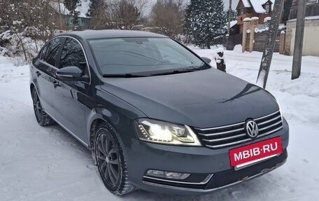 Volkswagen Passat B7, 2011 год, 950 000 рублей, 2 фотография