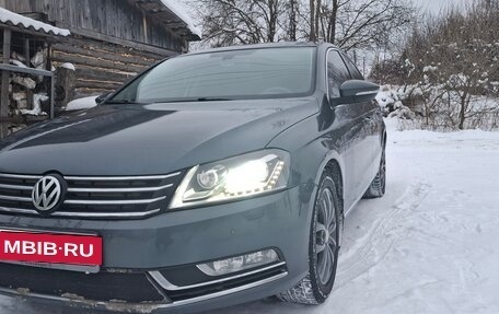 Volkswagen Passat B7, 2011 год, 950 000 рублей, 4 фотография