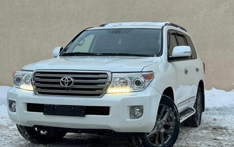 Toyota Land Cruiser 200, 2014 год, 4 850 000 рублей, 1 фотография