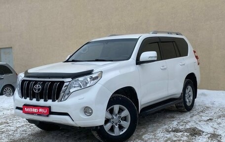 Toyota Land Cruiser Prado 150 рестайлинг 2, 2015 год, 3 477 000 рублей, 1 фотография