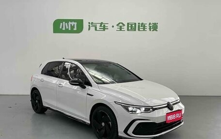 Volkswagen Golf VII, 2021 год, 1 890 000 рублей, 1 фотография