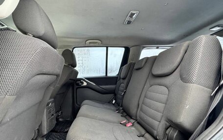 Nissan Pathfinder, 2005 год, 560 000 рублей, 10 фотография