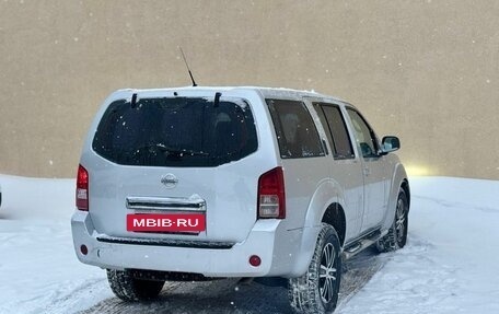 Nissan Pathfinder, 2005 год, 560 000 рублей, 4 фотография