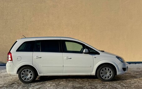 Opel Zafira B, 2011 год, 800 000 рублей, 5 фотография