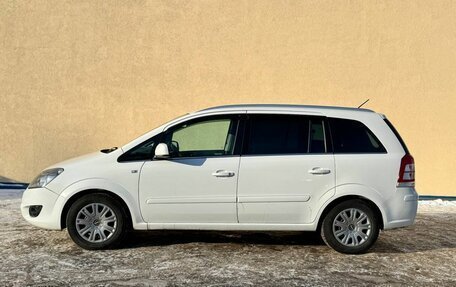 Opel Zafira B, 2011 год, 800 000 рублей, 4 фотография