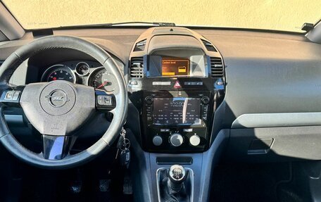 Opel Zafira B, 2011 год, 800 000 рублей, 12 фотография