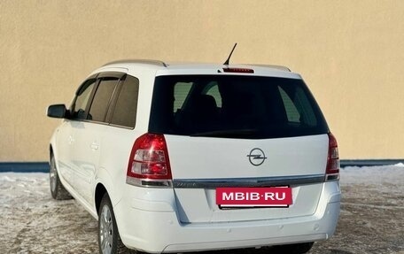 Opel Zafira B, 2011 год, 800 000 рублей, 6 фотография